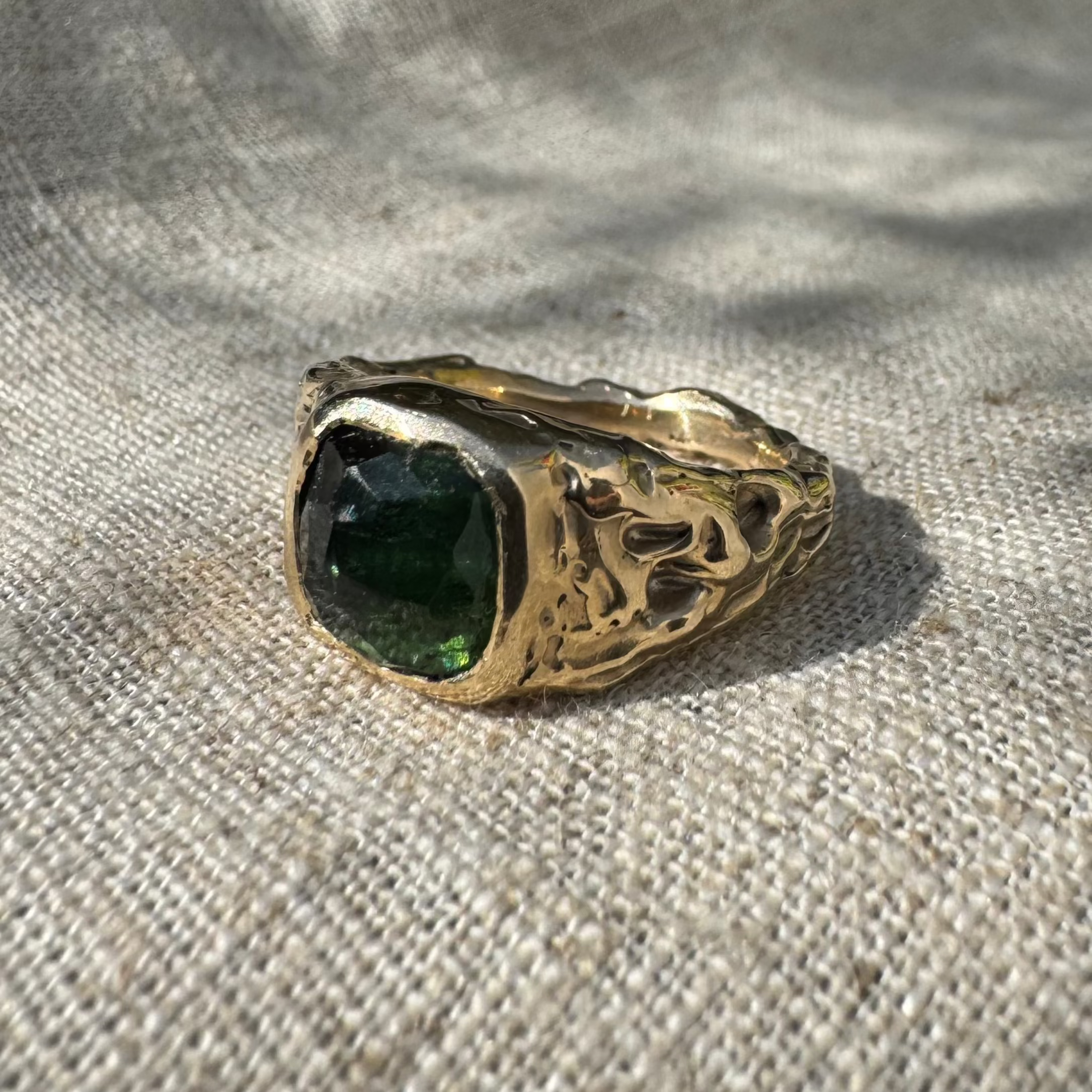 Seaweed Ring - 9ct