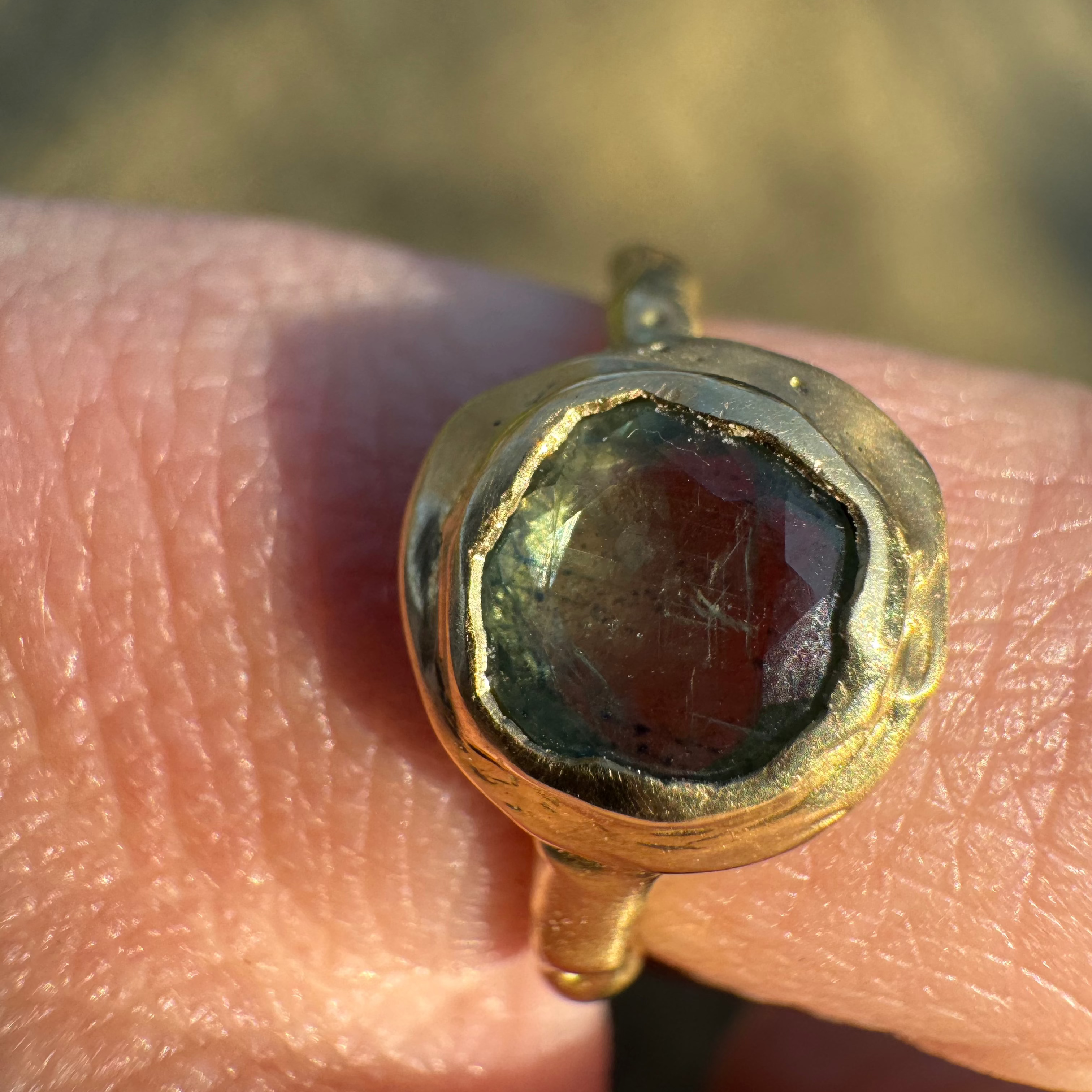 Gaia Ring - 18ct