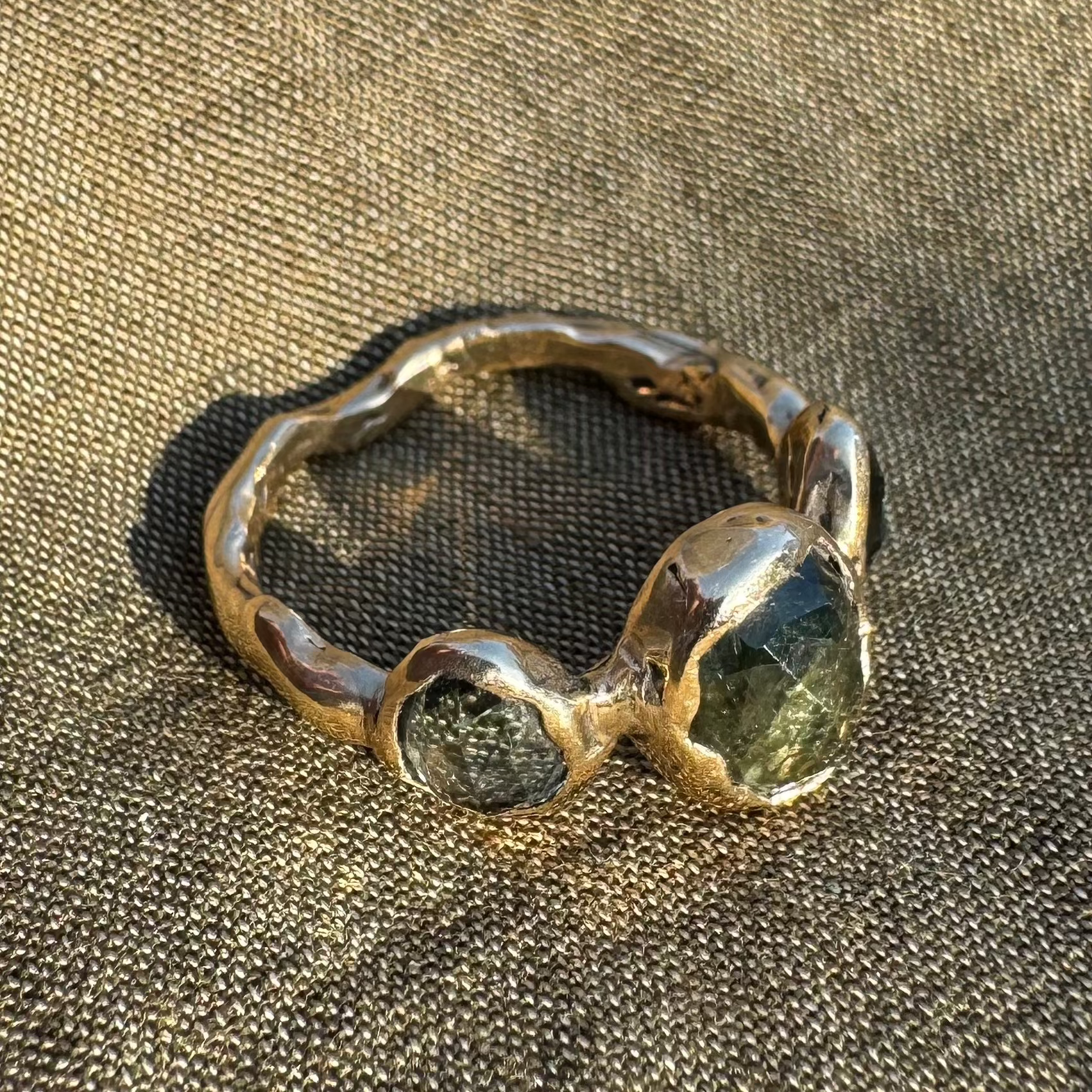 Green Isla Ring - 9ct